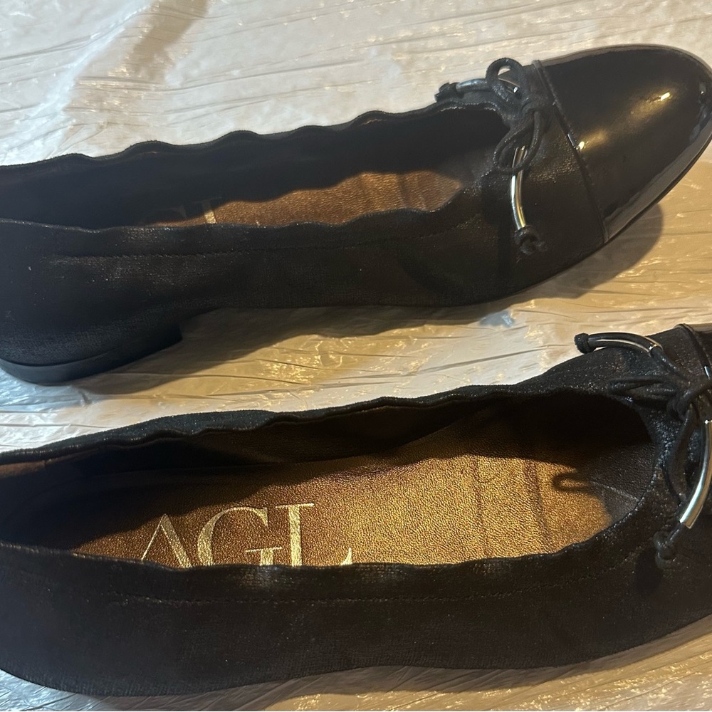 AGL Black Ballet Flats